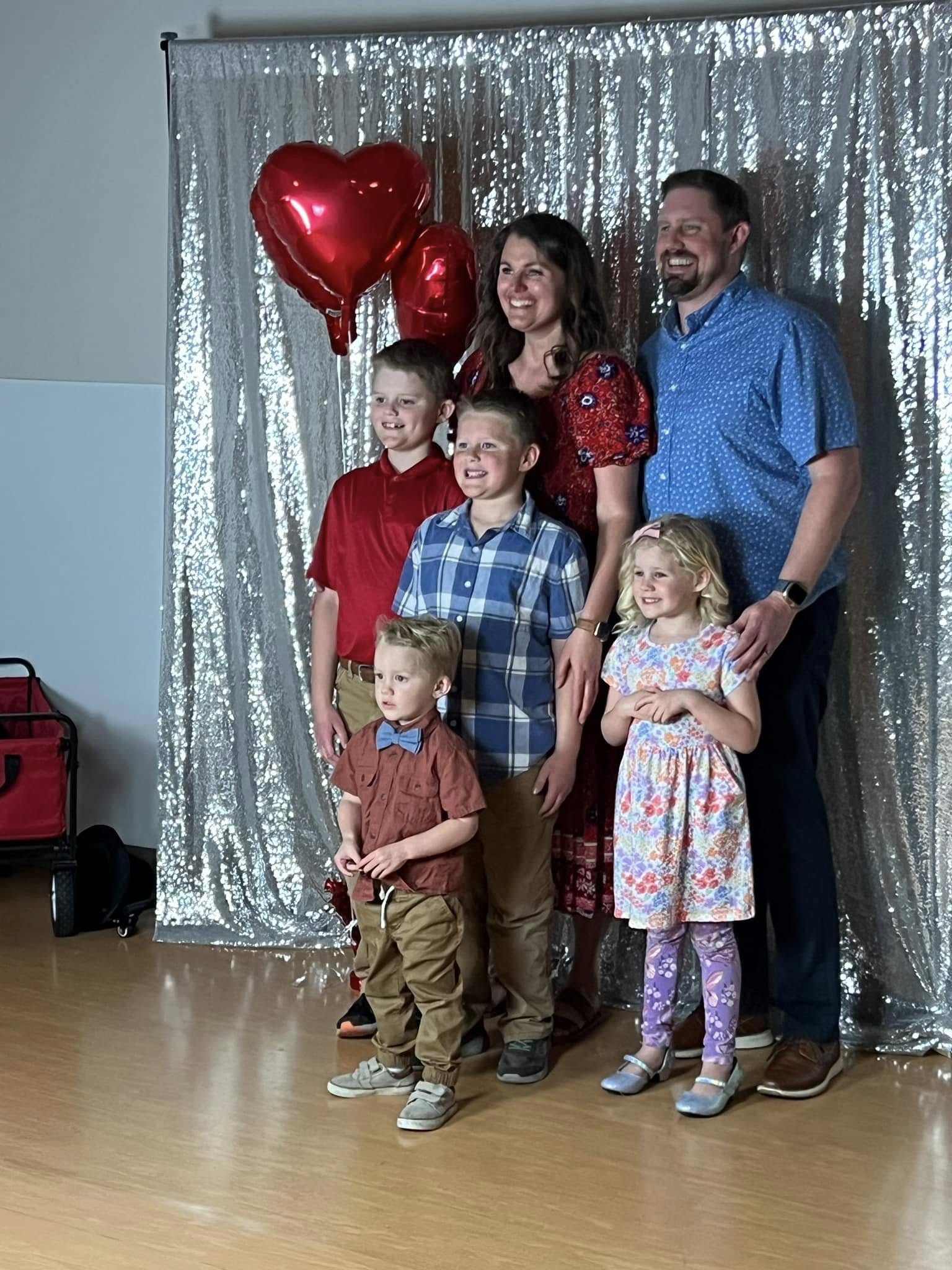 King & Queen Family Valentine Dance